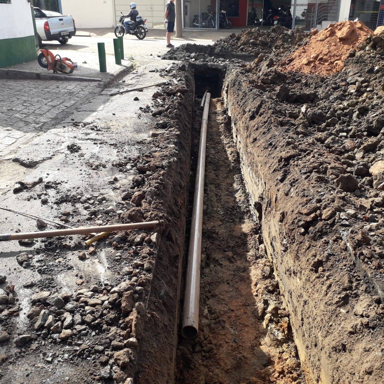 Saema Realiza Troca De 40 Metros De Rede E Deriva es Da Rua Conchal saema-realiza-troca-de-40-metros-de-rede-e-deriva-es-da-rua-conchal